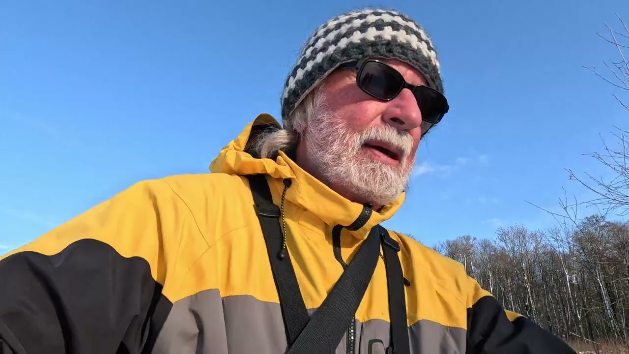 kanukassel-TV: Auf TREKKINGSKI mit JUNGEN Zughunden ÜBEN - 
