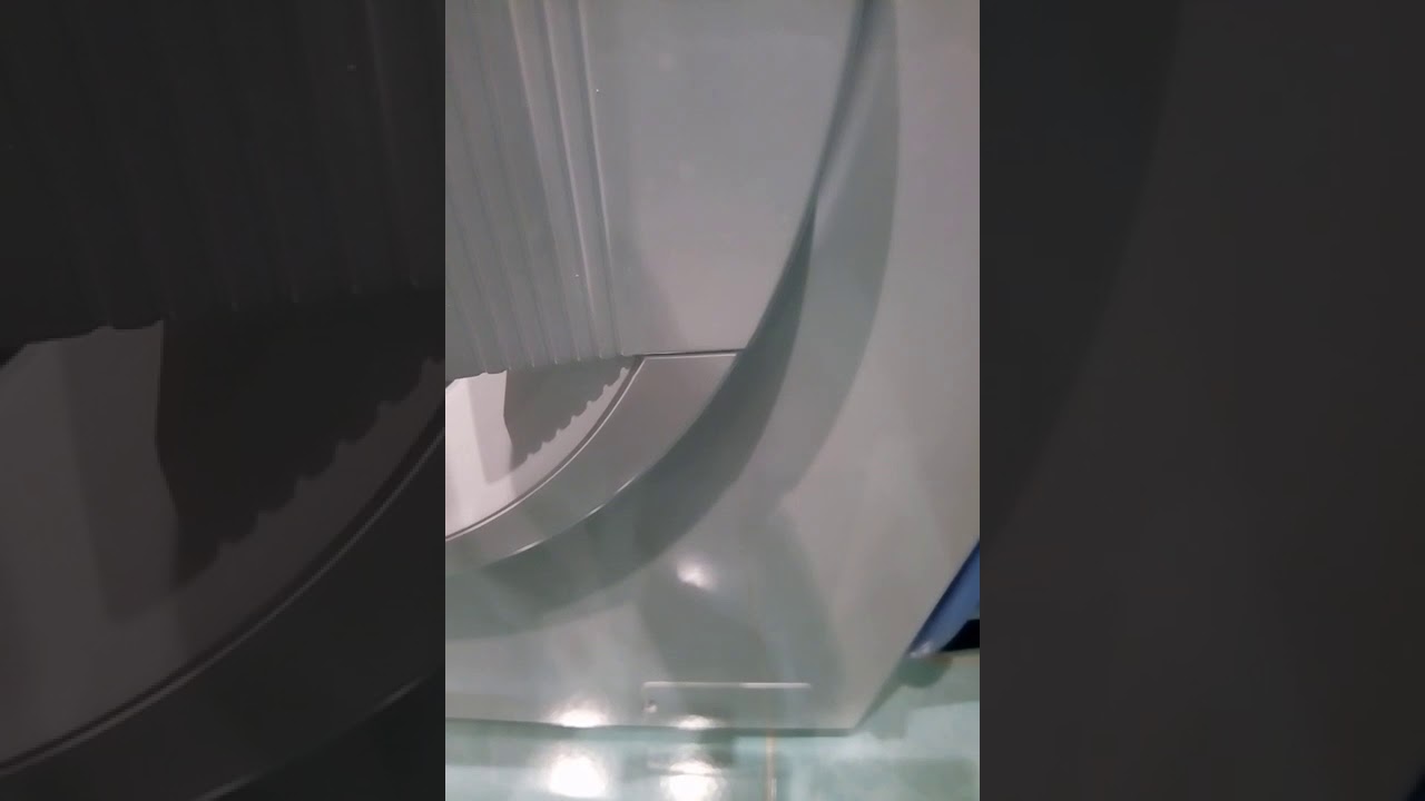 Стиральная машина Beko WRE 65P BWW