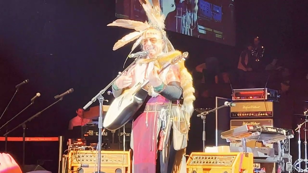 Willy Michl ft. Miley Cyrus: Una Bella Signorina, 089 Ball Rosenmontag, Deutsches Theater München