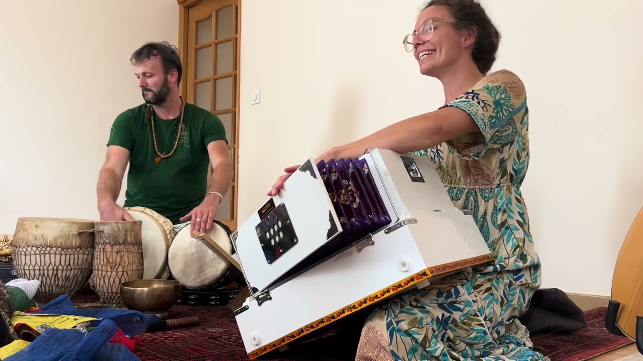 Shambho ! Kirtan Le Petit Mas - Angéline & Cédric