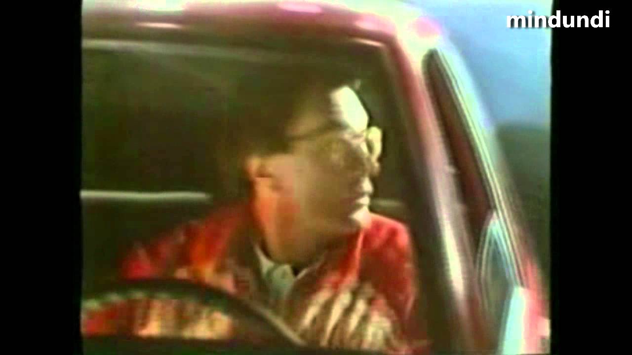 1986 T&oacute;nica Schweppes OVNI UFO Lancia Autobianchi Y10 Hombre Publicidad Anuncio Espa&ntilde;a Spain