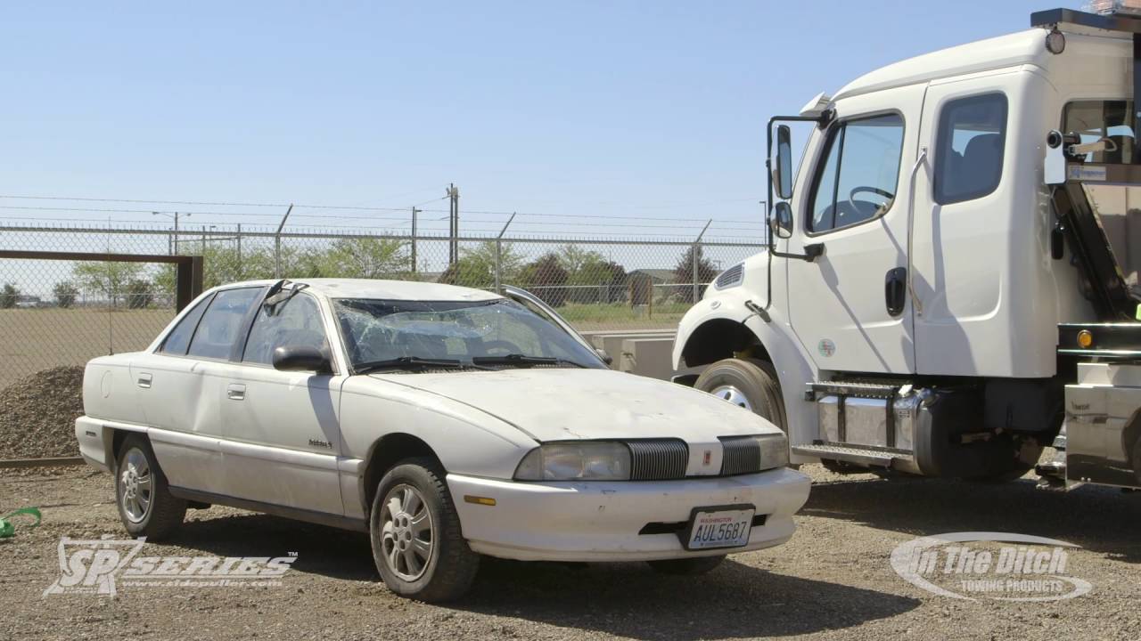 SidePuller Recovery Episode 8/10 - Load a storage container onto your car carrier or rollback