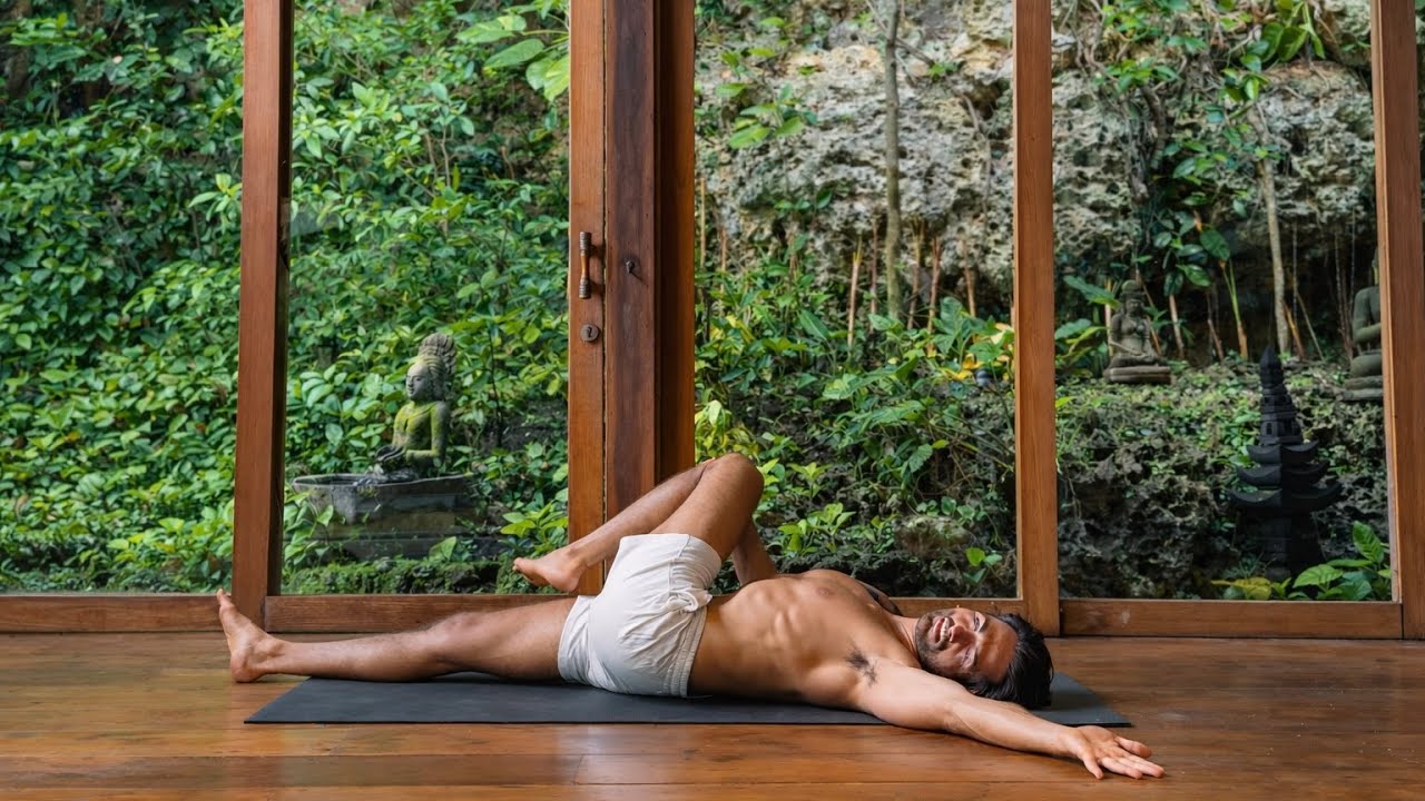 10 min Morning Yin Yoga Stretch | Gentle Full Body Morning Routine