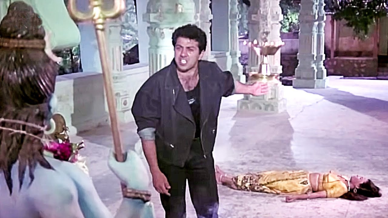 Sunny Deol Apne Behen Ke Qatl Ka Badla Len Shankar Ji Mandir Pahucha | Bollywood Action Scene