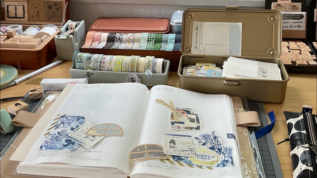 AT MY DESK 10/2025 | Pens, thoughts and Hobonichi release 2026