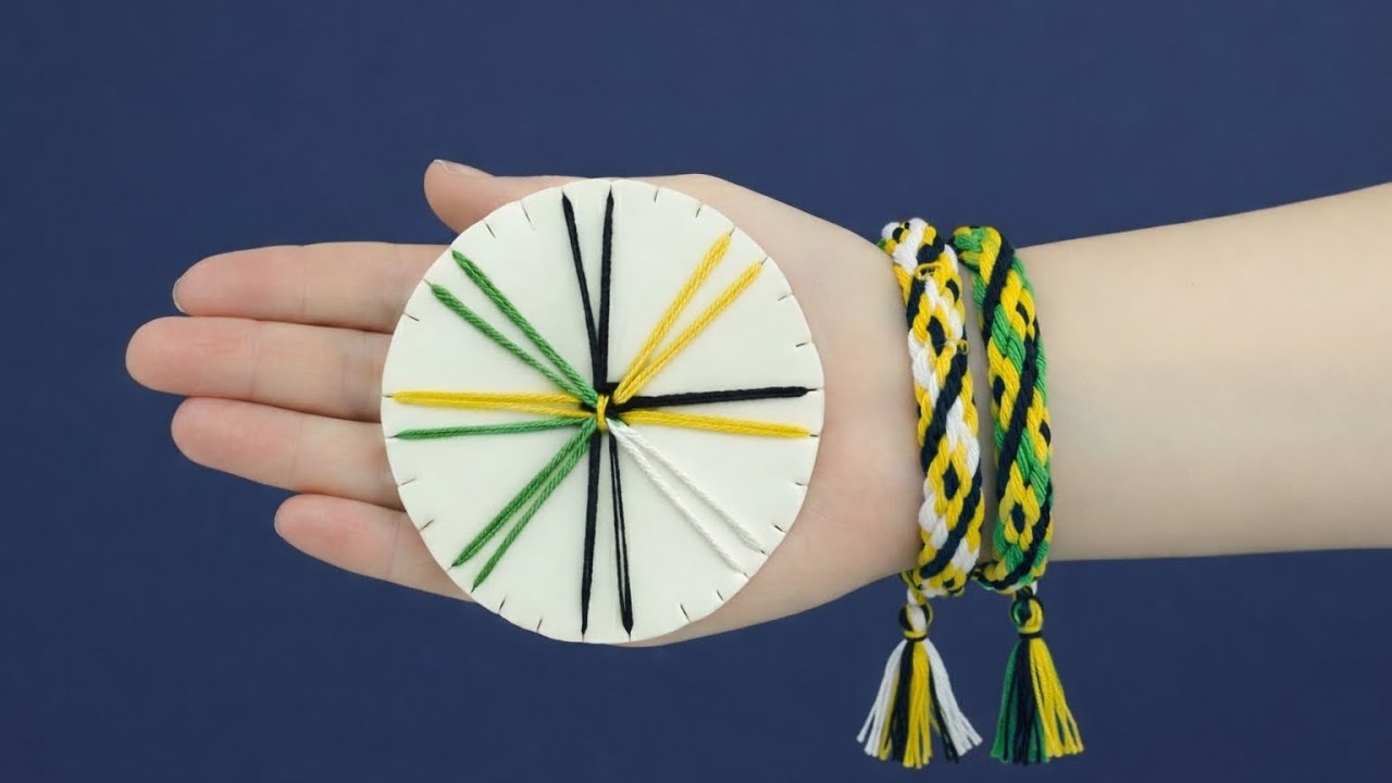 Kumihimo bracalet making 
