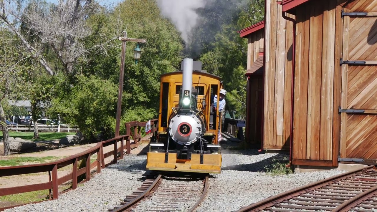 Poway-Midland Railroad - Train setup, full ride, and train storage