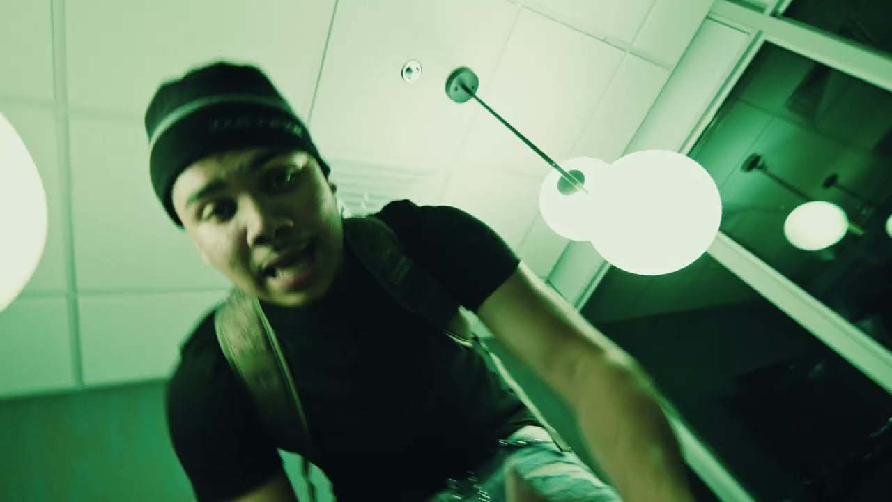 COHZY - 25 Kill Streak (Official Music Video)