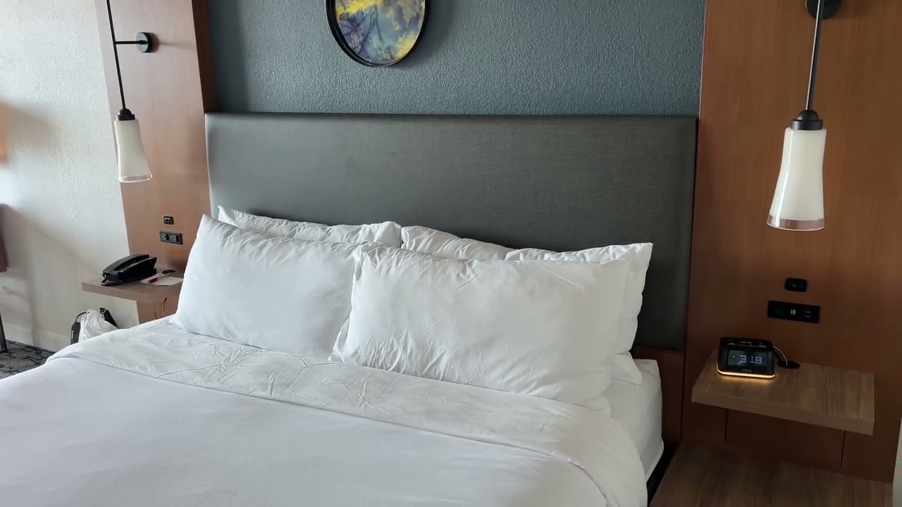 Houston Hobby Airport Marriott - Exploring places, one adventure at a time 