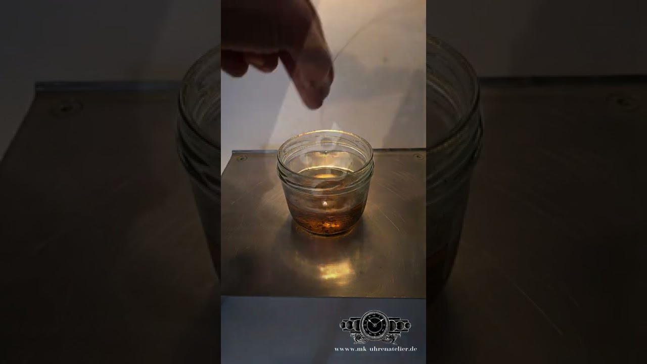 Making-of: Neue Sperrklinken f&uuml;r eine Reiseuhr aus Paris! #leroy #clock #restoration