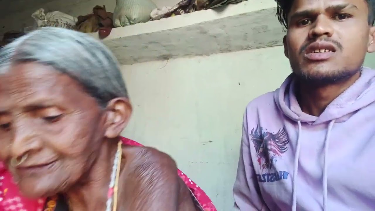 Budi r nati lagar liya pitha aani chan budi k tar jue aani aasi che budi biha dine jimi baluche😂🌿🤣😂🌿