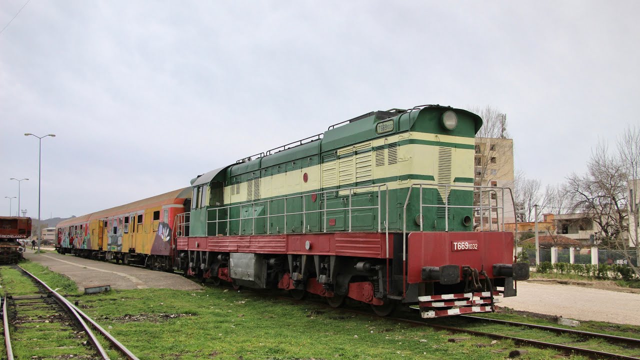 HSH - Albania railways Passenger trains - March 2023
