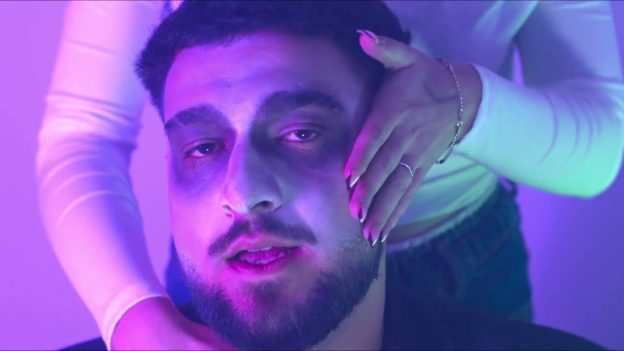 LC MUSIC - LLEGO LA NOCHE (Oficial video)