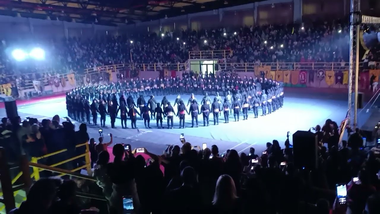 &Omicron; &Chi;&omicron;&rho;ό&sigmaf; &tau;&omega;&nu; &Chi;&omicron;&rho;ώ&nu;