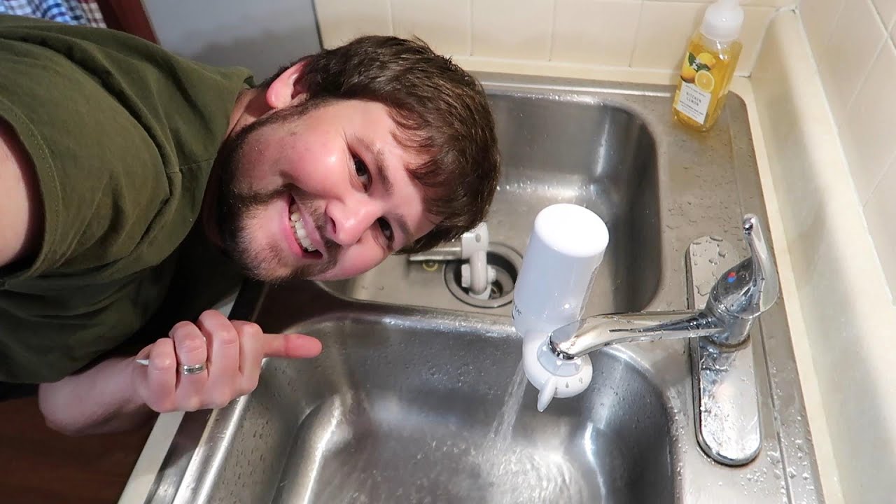 Распаковка, установка и обзор системы фильтрации воды Brita Basic Faucet