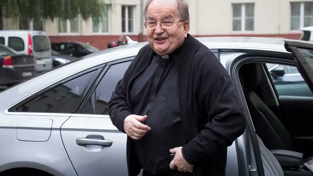 Less Is Lessie - Zaproszenie Na 18.FRP im. T. Beksińskiego w Toruniu 29.06.2024