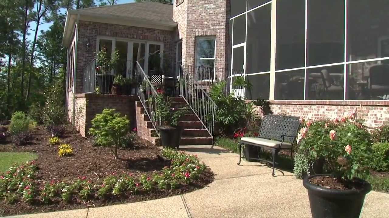 Multi-Season Gardens, Southern Gardening TV, May 16, 2012