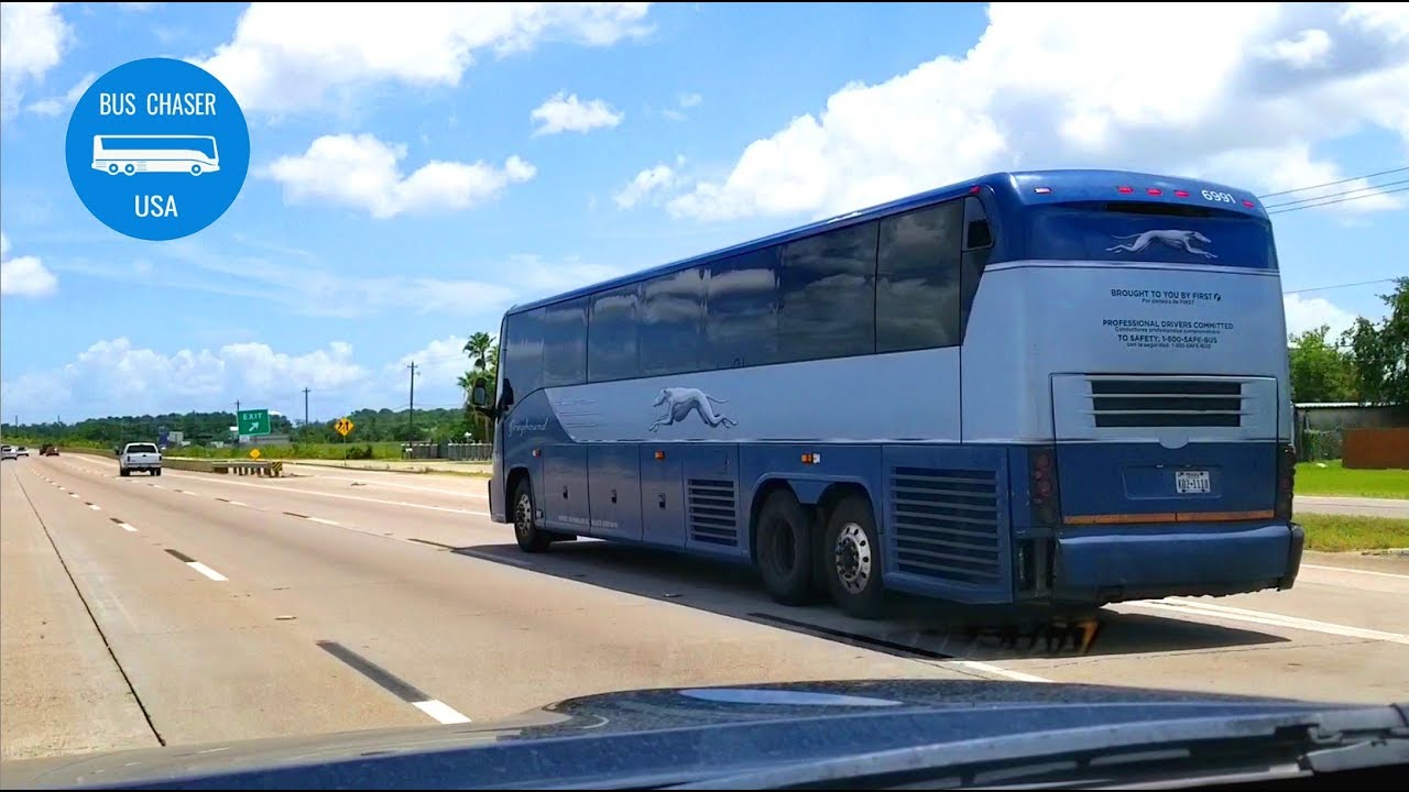 Greyhound MCI J4500 