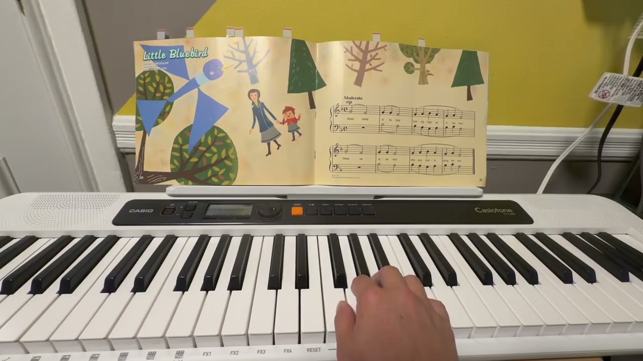 Little Bluebird Yamaha JMC3 (Solfege and RH Playing)