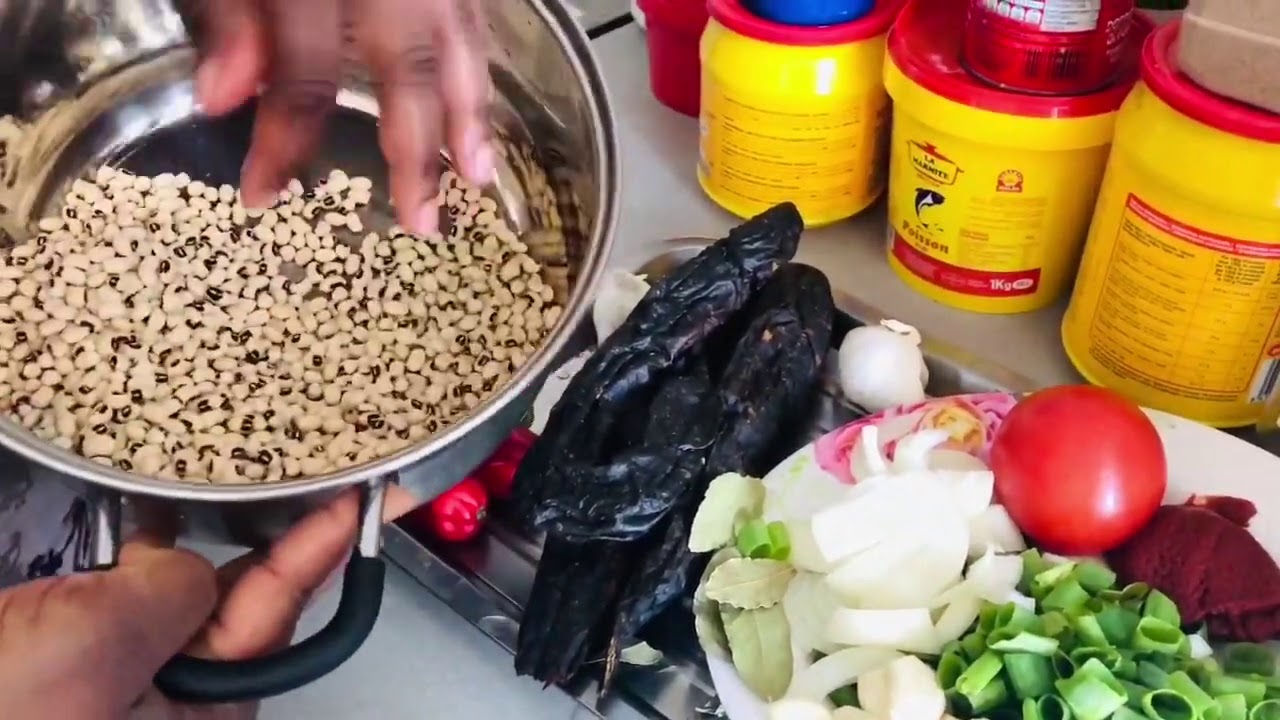 Comment préparer ; Mbwengi & poisson fumé .