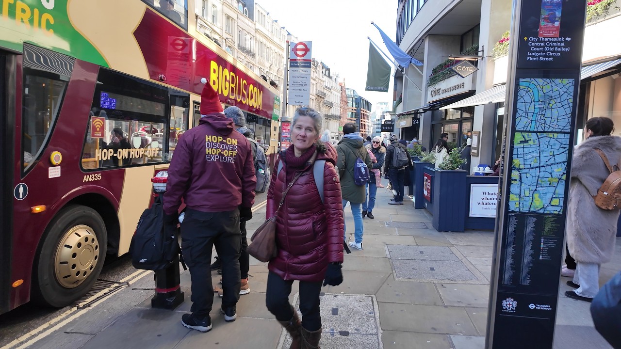 New Year Walk in London | Silent Walk from London Bridge to St Paul’s | 4K Walking Tour