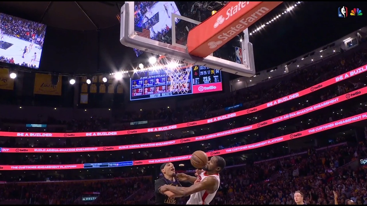 Rui Hachimura missed 3-pointer hits the face of Kevin Durant and go out of bounds, in the clutch