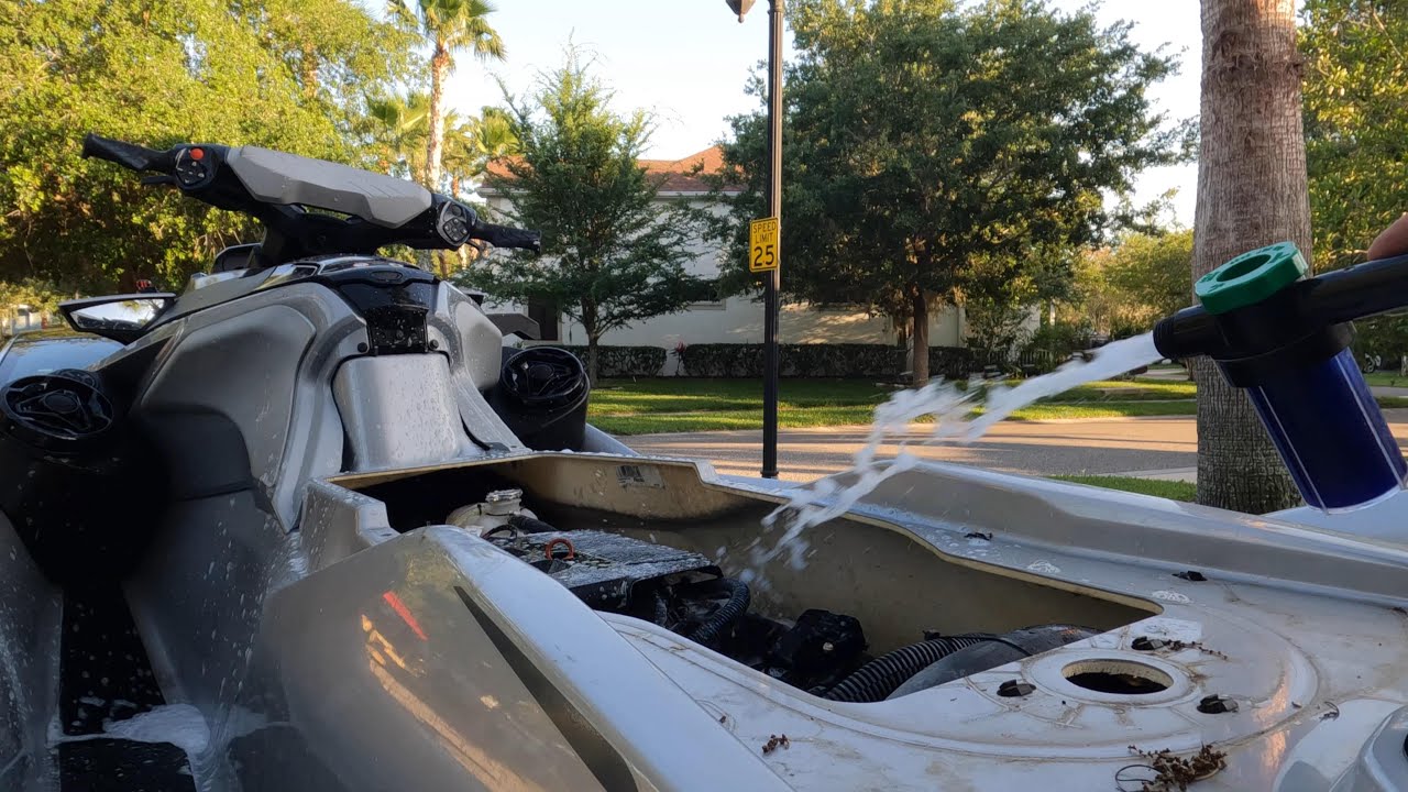 Running Salt Away in my Seadoo GTX Limited 300