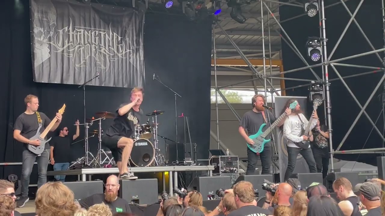 Changing Tides - intro + Pattern (live @ Eindhoven, Aug. 19, 2023)