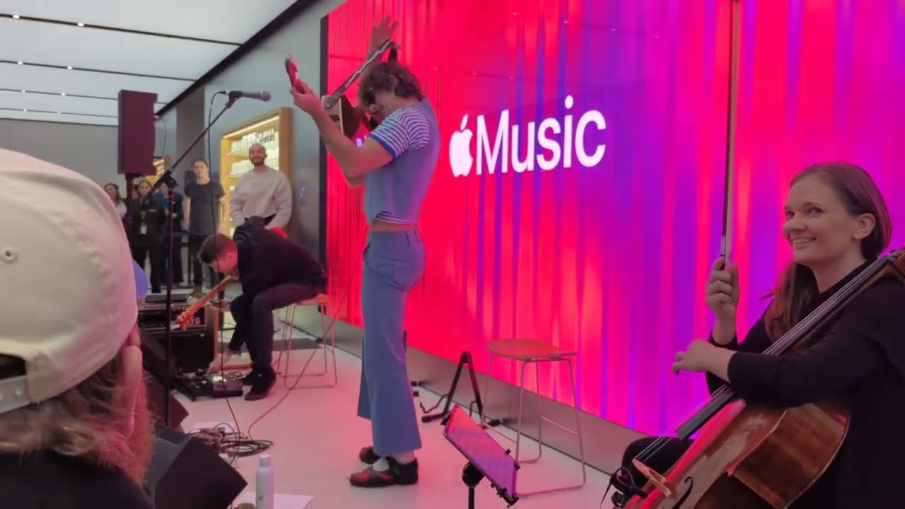 Go-Jo - Milkshake Man (Acoustic) - Sydney 21/06/2025