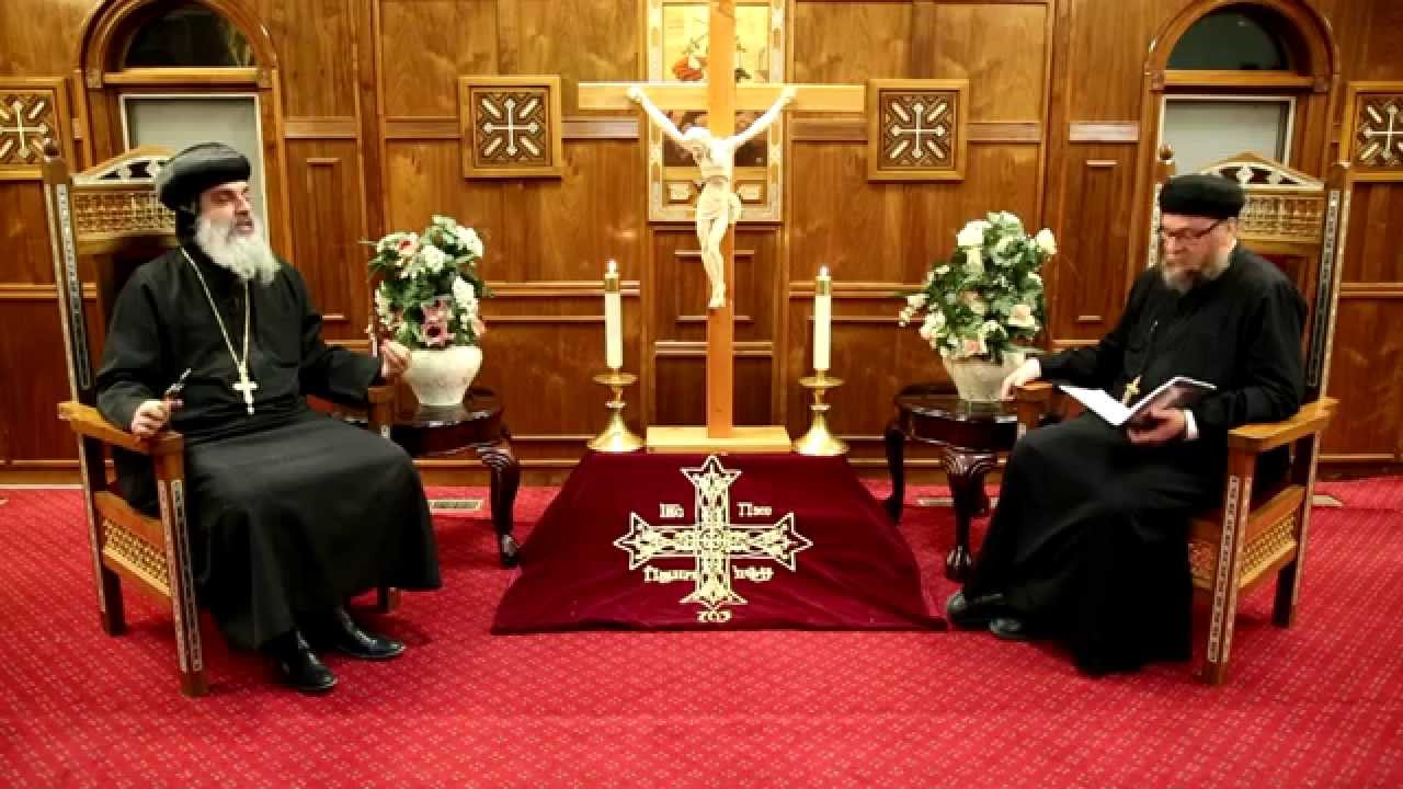 لقاء خاص للأنبا مقار اسقف الشرقيه والعاشر .يدير الحوار القمص مويسيس بغدادى. قناه المقر البابوى