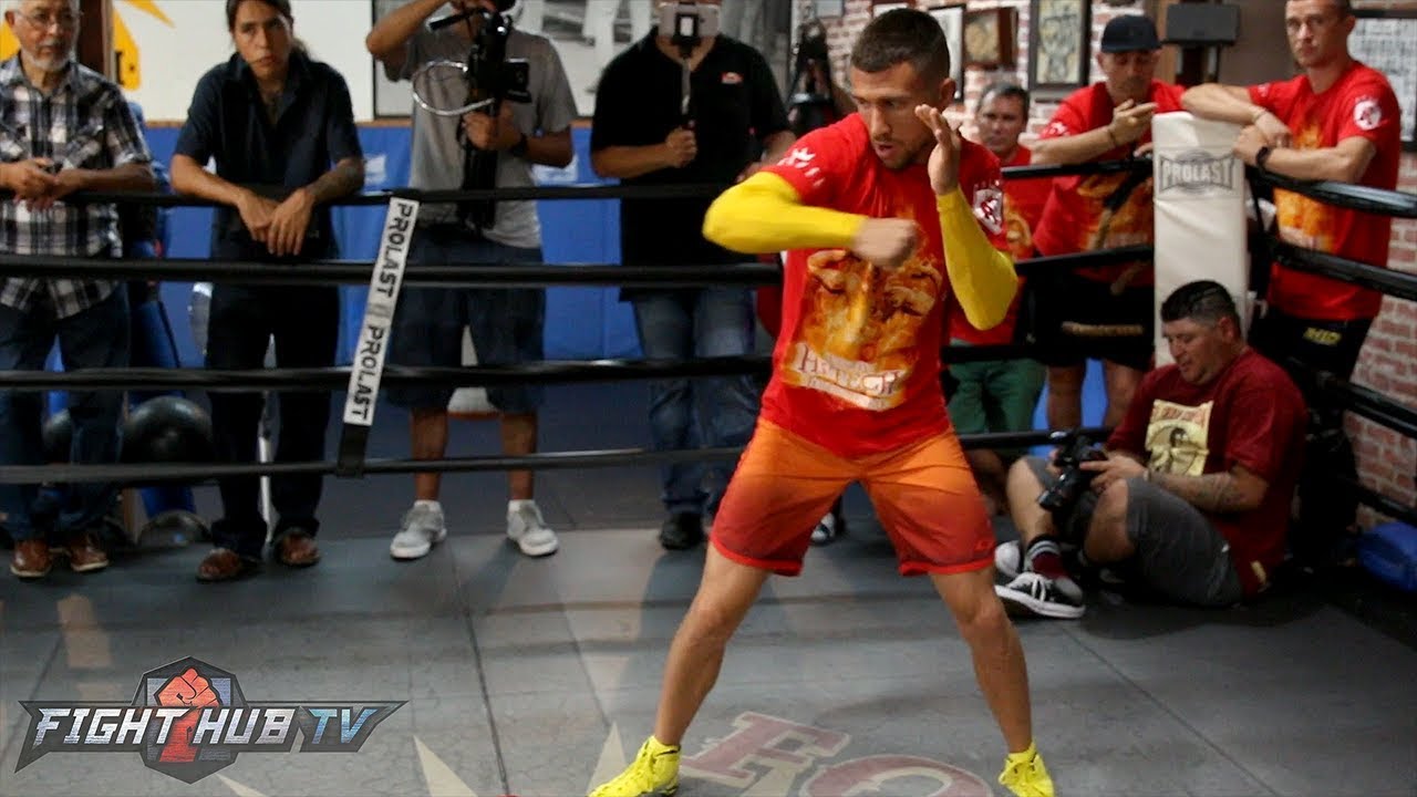 Vasyl Lomachenko's FULL shadow boxing workout - Lomachenko vs. Marriaga video