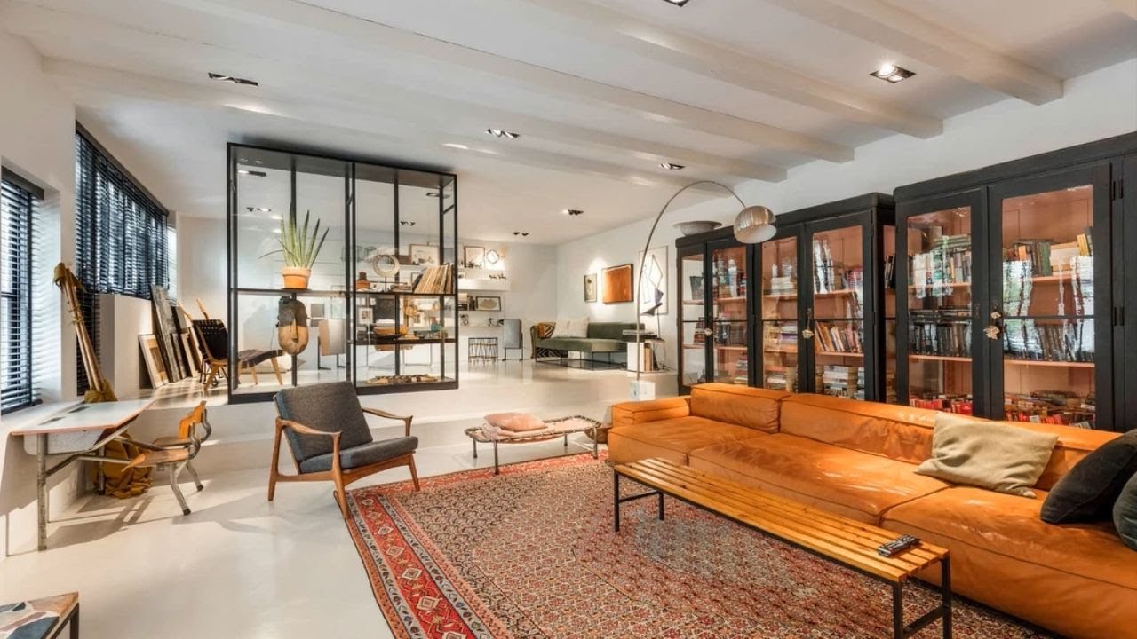 Interior Design | Eclectic Design In Artistic House • Amsterdam