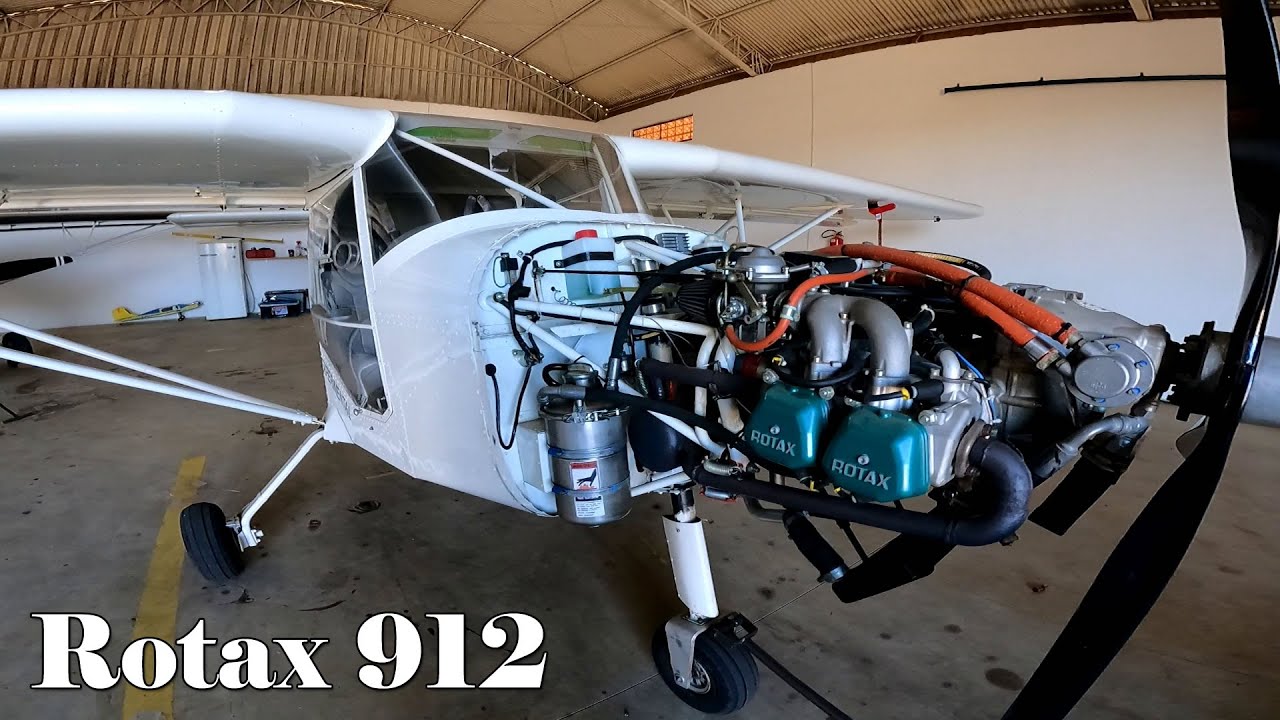 Mostrando o motor Rotax 912 do Bravo 700