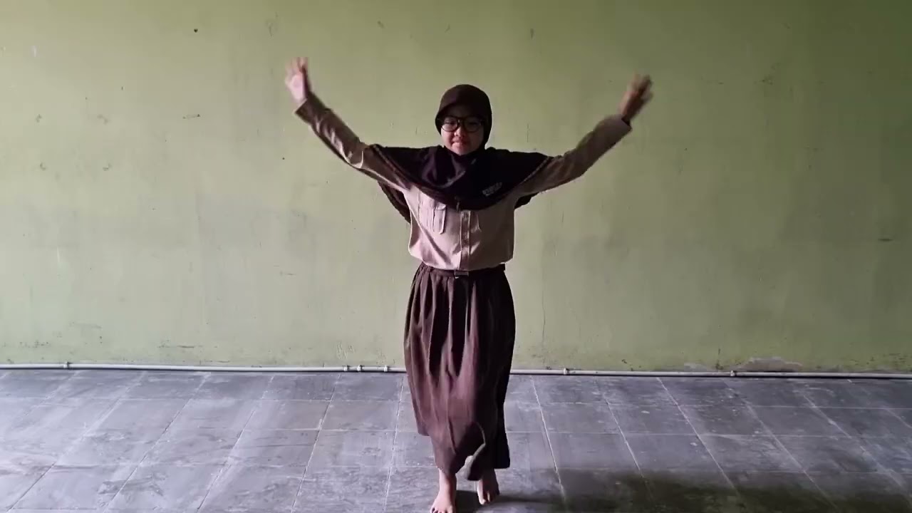 Flashmob GOLDEN‼️ Teater SD Ta'mirul