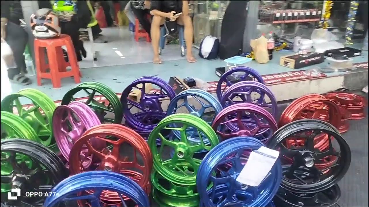 #ตลาดพูนทรัพย์ปทุมธานี #อะไหล่แต่งรถมอเตอร์ไซค์ อุปกรณ์ประดับยนต์