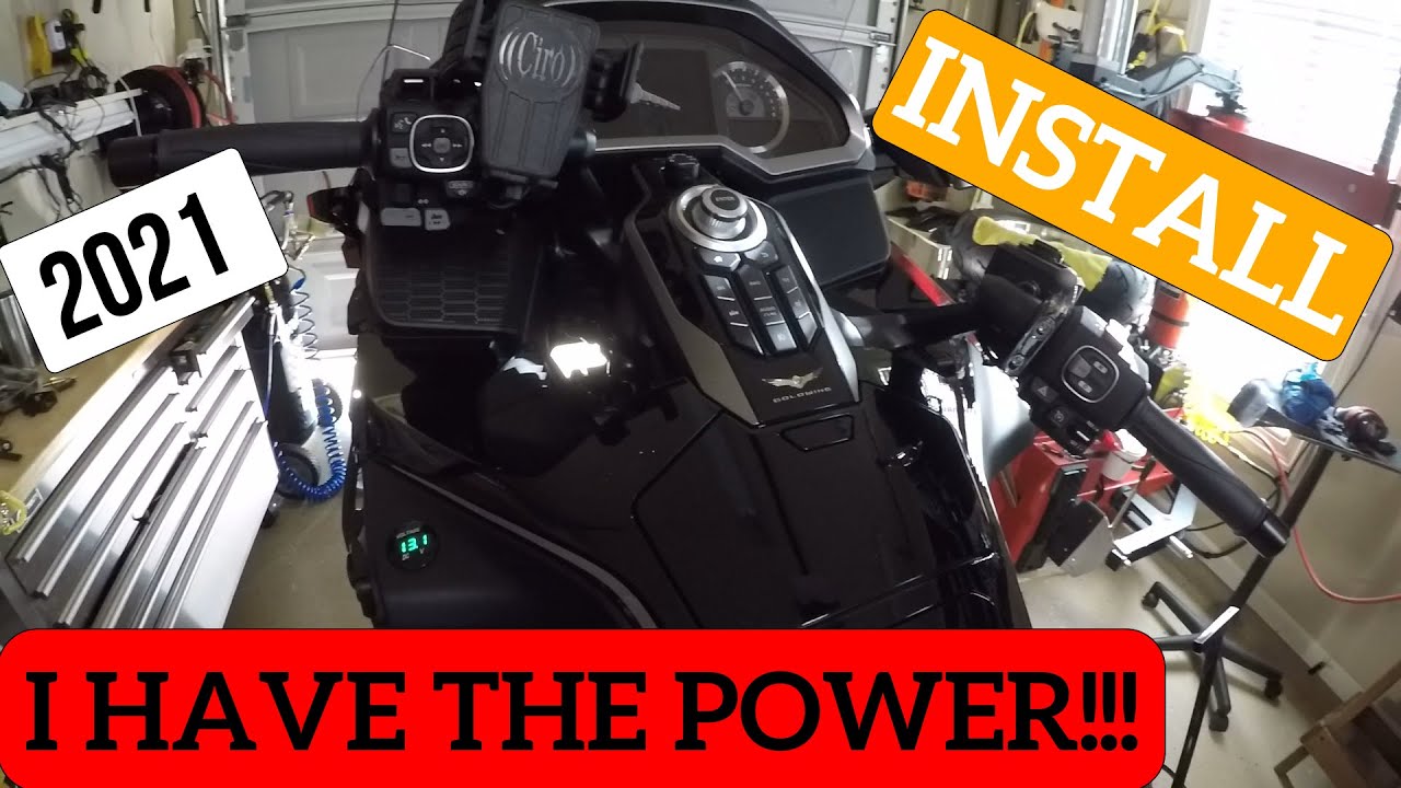 Установка указателя напряжения аккумулятора на Honda Goldwing 2021 года