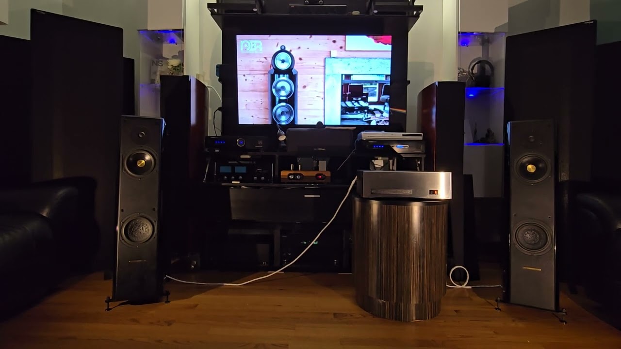 Sonus Faber Grand Piano Concerto Speakers Acoustat TNT 200