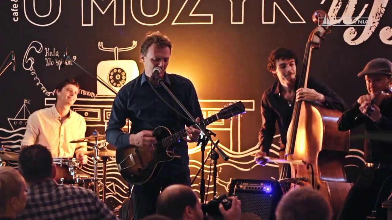 Andrzej Bachleda koncert w Cafeart U Muzyk'uff