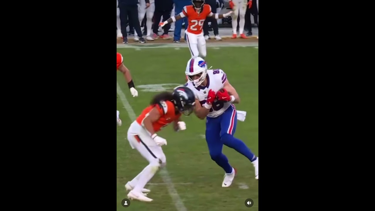 Broncos Defense put a BIG HIT on Bills Wide receiver!