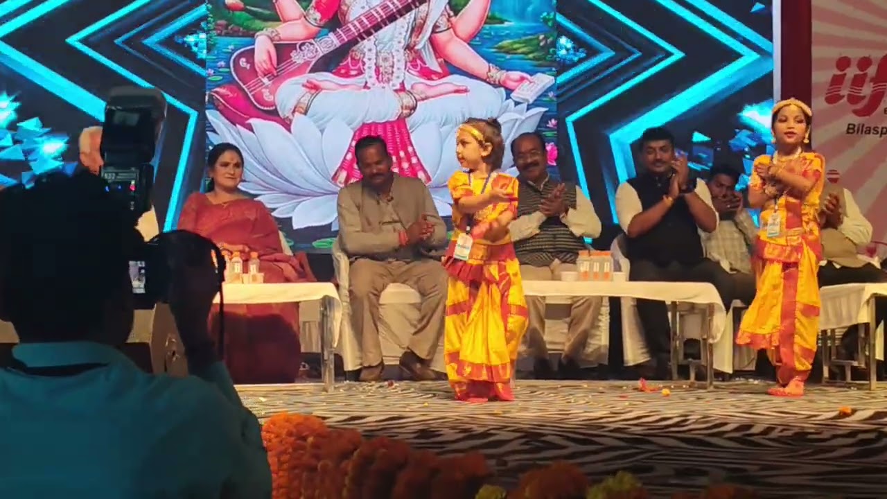 Maa Saraswati Vandana Performance @ Vyapar Mela 2026