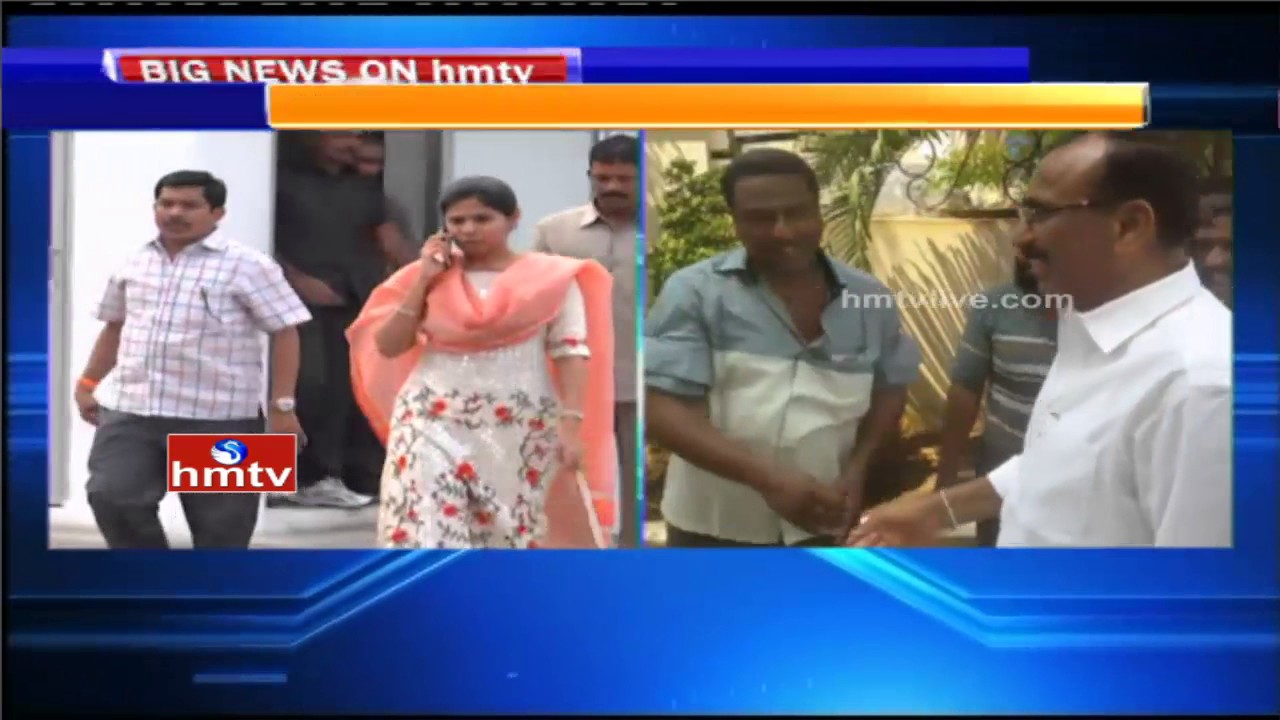 Minister Bhuma Akhila Priya Vs Silpa Mohan Reddy over Nandyal Seat | HMTV