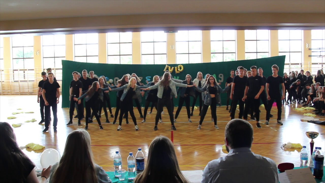 Otrzęsiny Klas PIerwszych 2019 - klasa 1eg