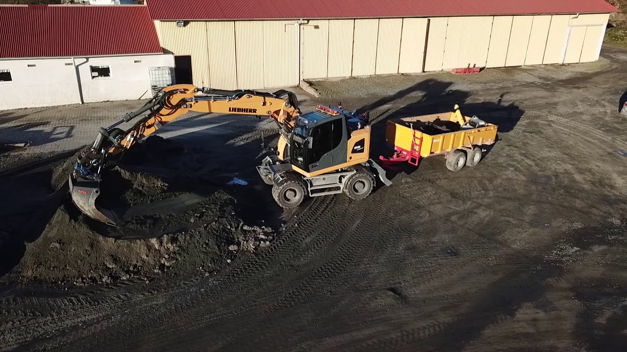 DJI LIEBHERR 918 compact