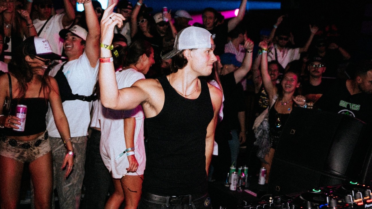 24 Hours In The Life Of A Touring DJ