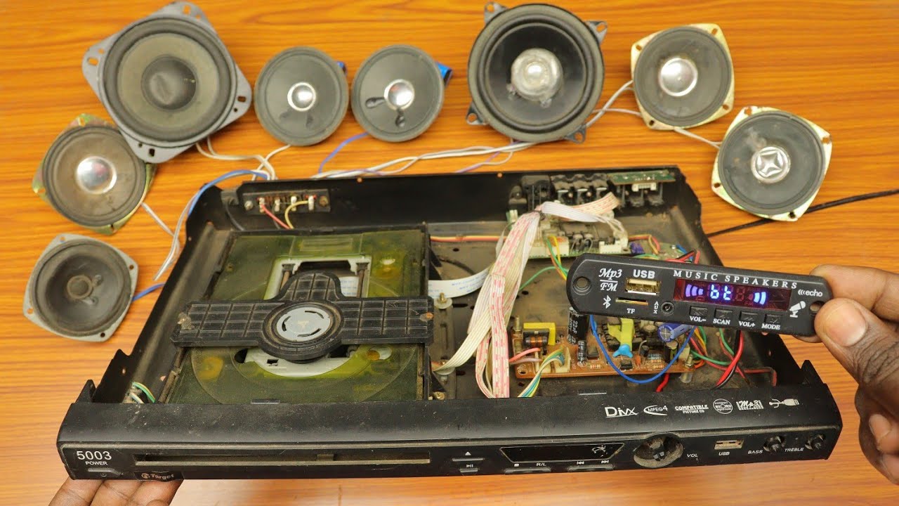 Convert old CD player into a powerfull stereo speaker with 5V Audio Bluetooth Kit , FM, USB, AUX,