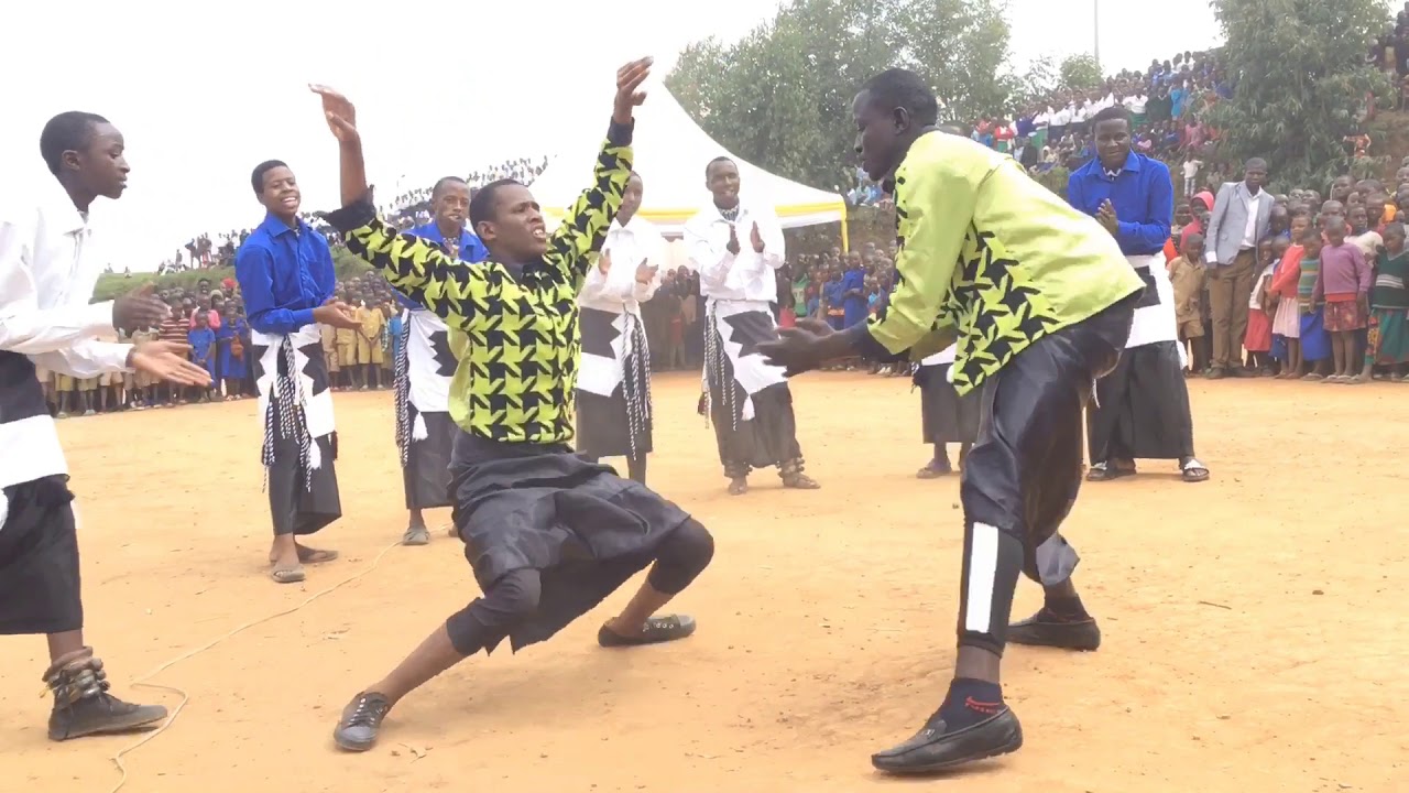 Traditional dance ku cyumweru cy’uburezi in GS Marie merci KIBEHO 2019