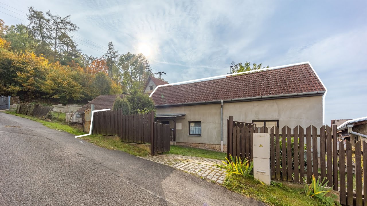 Prodej domu se zahradou 2+kk, 795 m² - Hřivice, okr. Louny