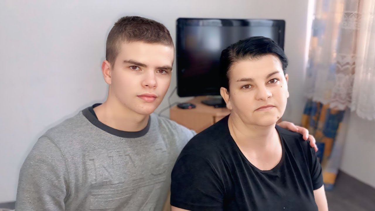 SAMOHRANA MAJKA JASMINA KAŽE, SRCE I DUŠA MI PLAČU, A JA SE SMIJEM ZBOG MOG SINA KOJI IMA EPILEPSIJU