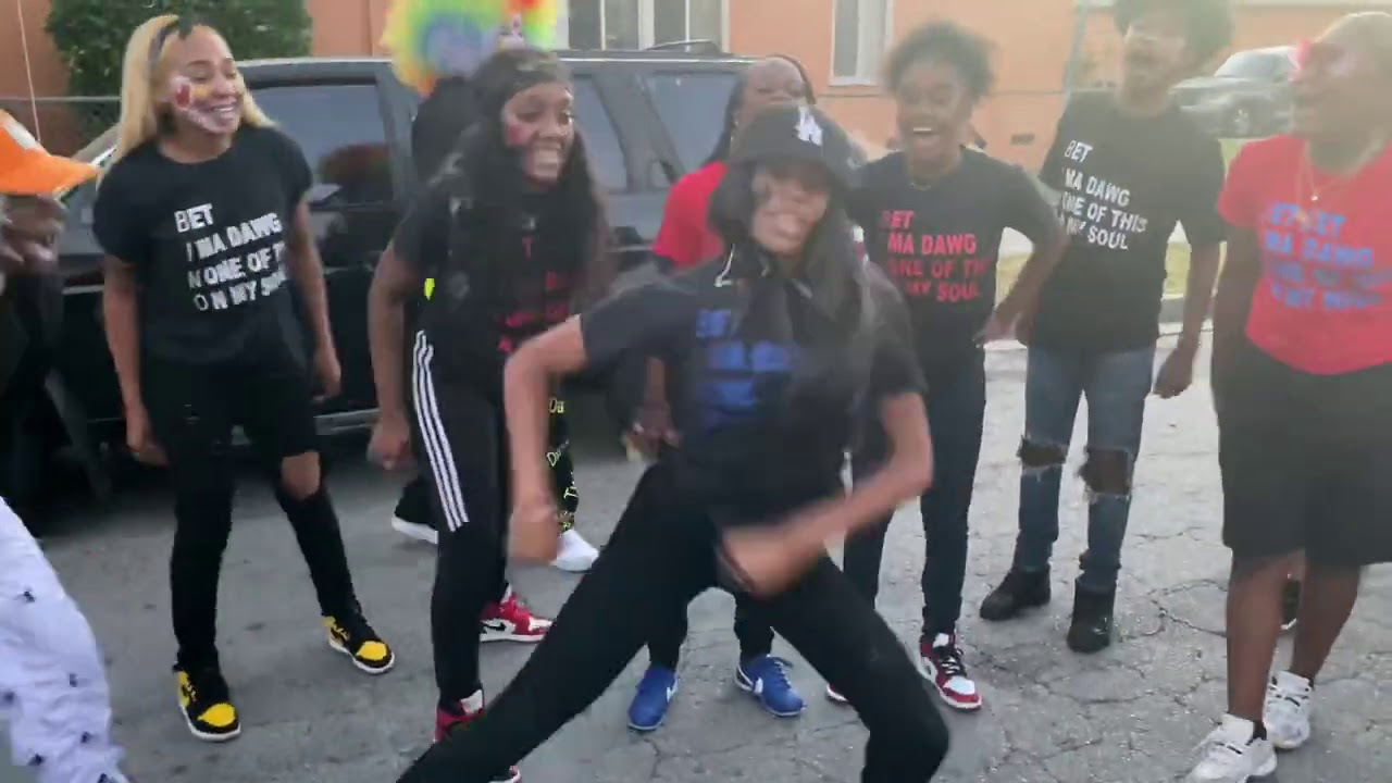 YALL CANT MOVE LIKE THIS!!! I FOLLOW @TOMMYTHECLOWN