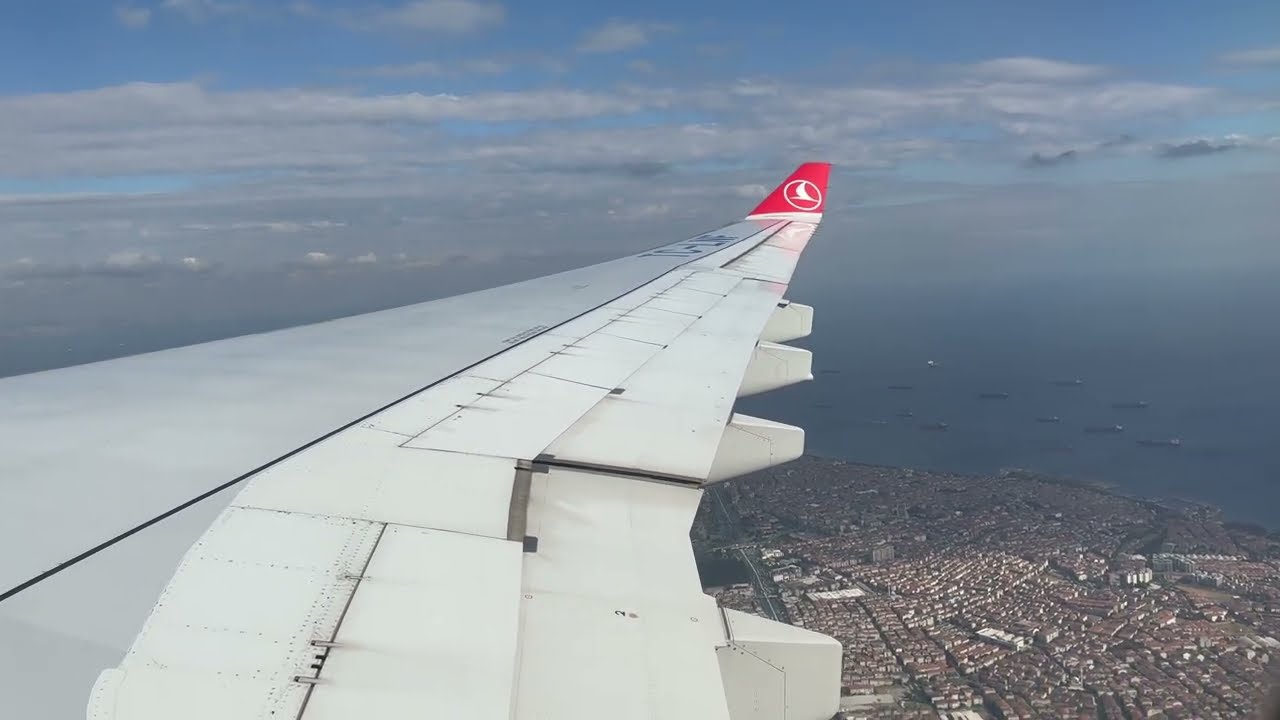 Turkish Airlines A330-300 TK 30 Newark - Istanbul LANDING [4K]